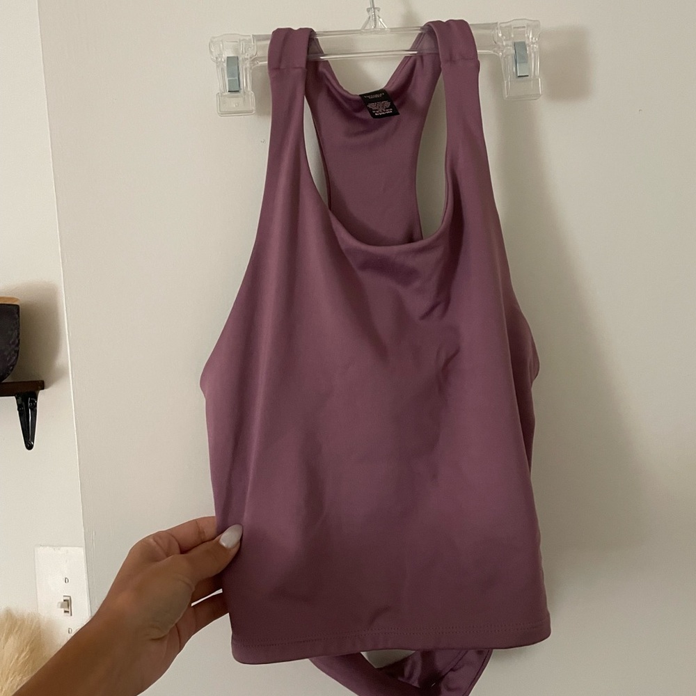 VS Crop Tank Size M